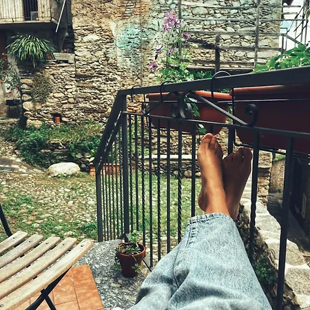 Apartment Casa Nel Borgo Domaso
